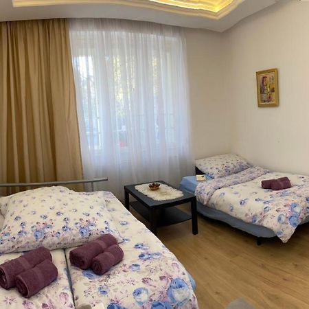 Apartment Top Diplomat Прага Экстерьер фото