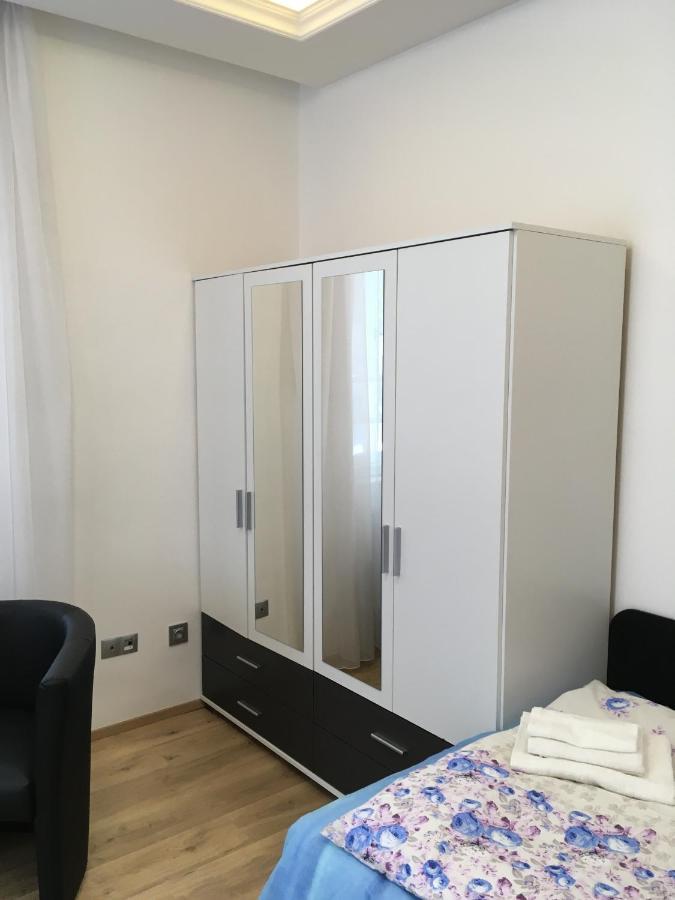 Apartment Top Diplomat Прага Экстерьер фото