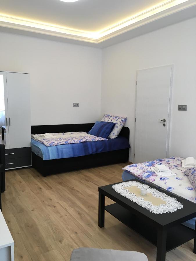 Apartment Top Diplomat Прага Экстерьер фото